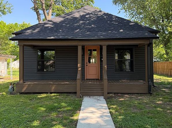 618 W Martin St