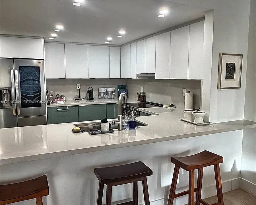 1915 Brickell Ave