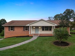 5228 Rosecliff Rd, Roanoke, VA 24018