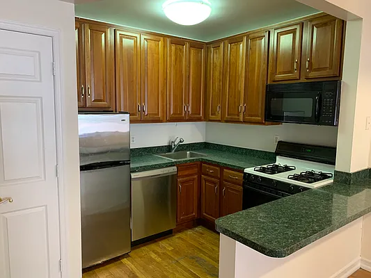 Rented by Keyah Enterprises | media 9