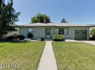 32 Harrison St, Wenatchee, WA 98801