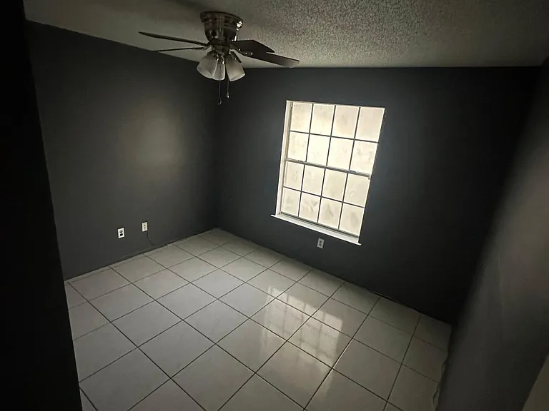5473 Lake Margaret Dr #C — Photo 3