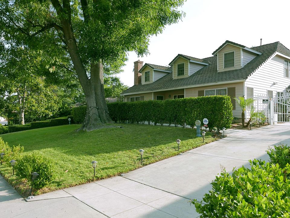1st image of 1395 S San Gabriel Blvd