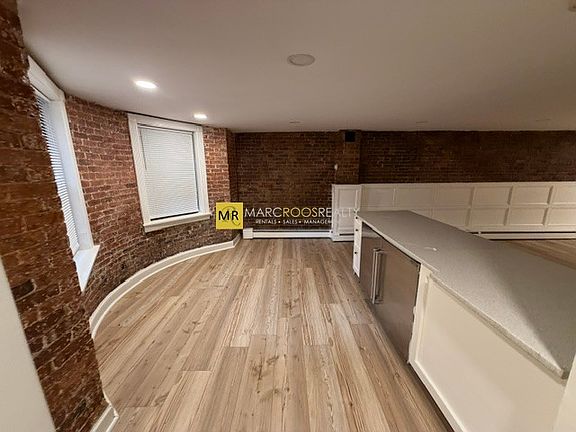 5th image of 482 Columbus Ave