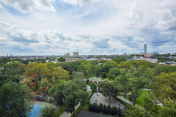 Sold by Sawyer Smith Residential Brokerage | media 4