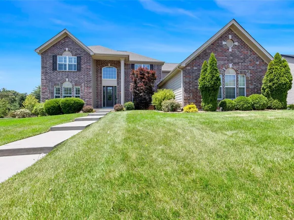 1085 Arbor Grove Ct, Chesterfield, MO 63005