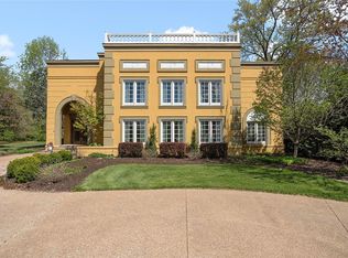 5373 Lindell Blvd, Saint Louis, MO 63112