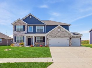 270 Dyson Dr, Whiteland, IN 46184