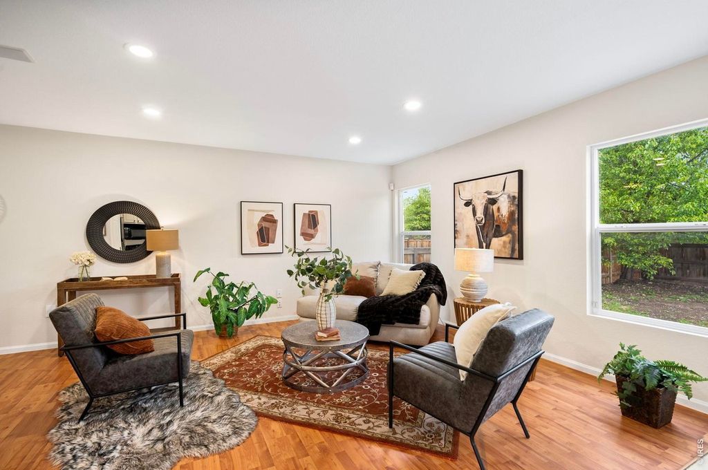1956 Dove Creek Cir