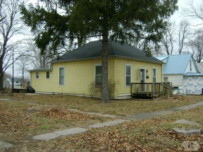 211 Main St, Montrose, IA, 52639