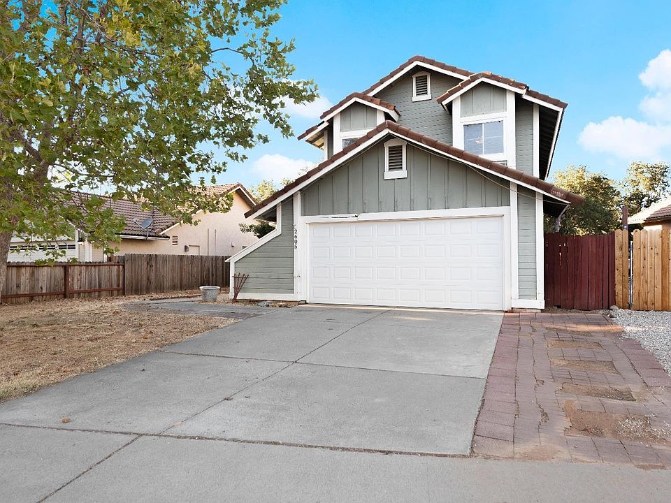 1st image of 2605 Muirfield Dr