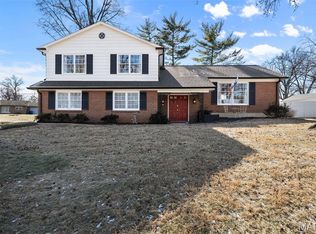 11960 Randy Dr, Saint Louis, MO 63141