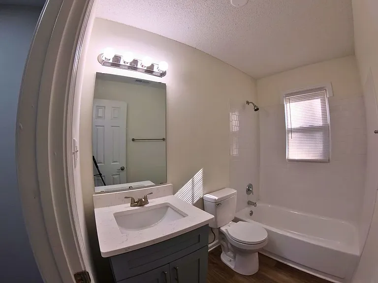 Key Street Townhomes — Photo 64
