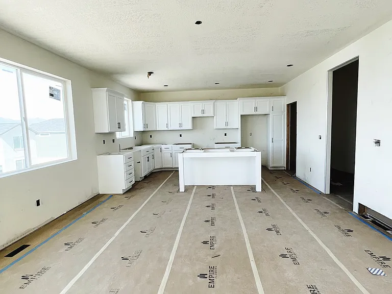 4177 N Mercur Dr — Photo 3
