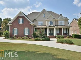 2209 Glenmore Ln, Snellville, GA 30078