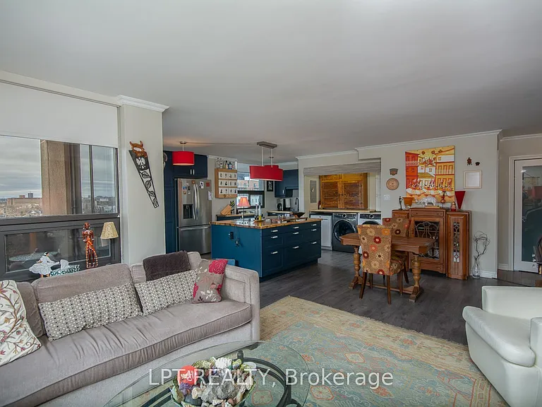 40 Arthur St #703 — Photo 11