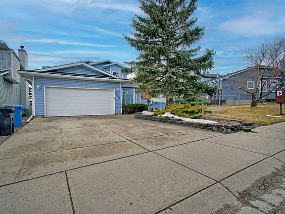 3rd image of 10316 Hidden Valley Dr NW