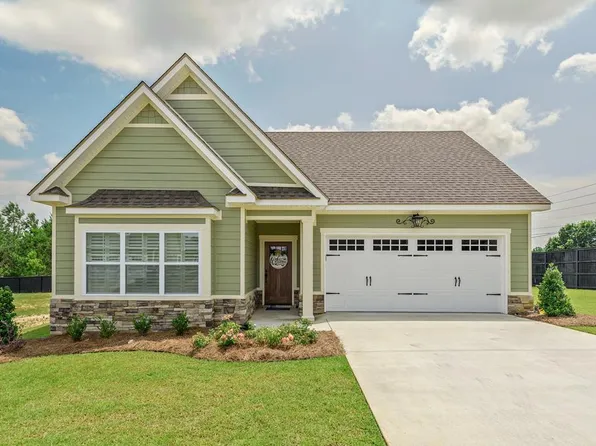 109 Allander St, Dothan, AL 36305