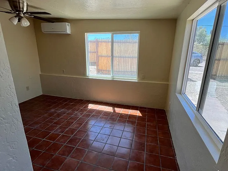 3130 W Rock Hill Rd — Photo 15