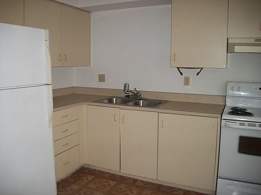 2nd image of 4617 SW 8th Pl APT 12