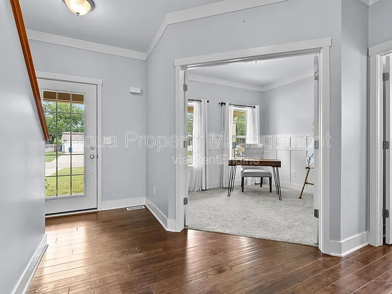 5661 Attleberry Ave — Photo 3