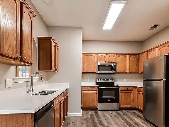 3rd image of 86471 Rogers Park Ave