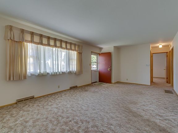 4th image of 2324 Council Oak Dr