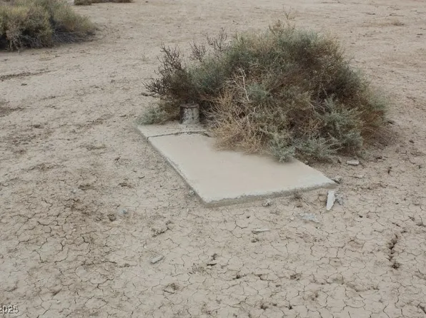 3540 S Rebel Ave, Pahrump, NV 89048