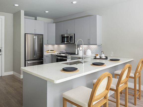 4th image of 6709 N Lamar Blvd #562