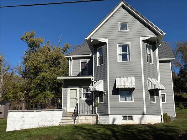 117 7th Ave, Valencia, PA 16059