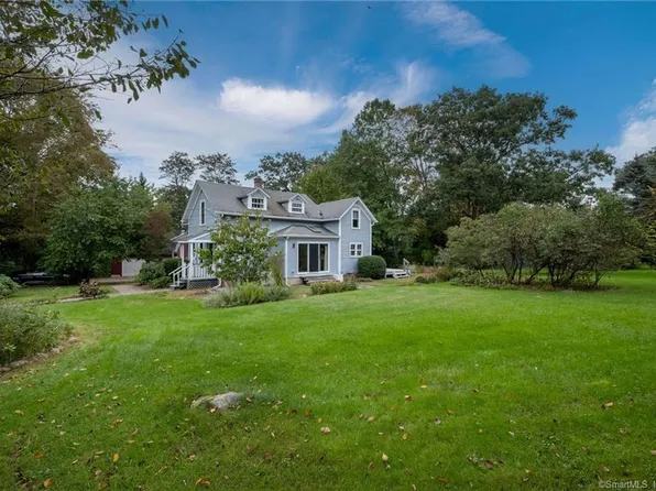 57 Walnut Street, Essex, CT 06442