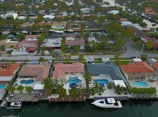 2245 Arch Creek Dr, North Miami, FL 33181