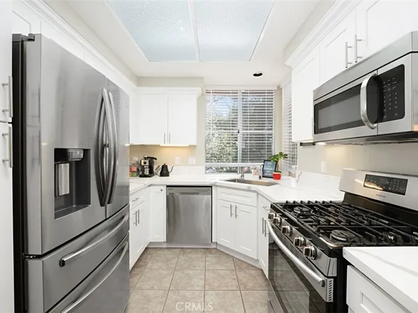 709 Solvay Aisle, Irvine, CA 92606