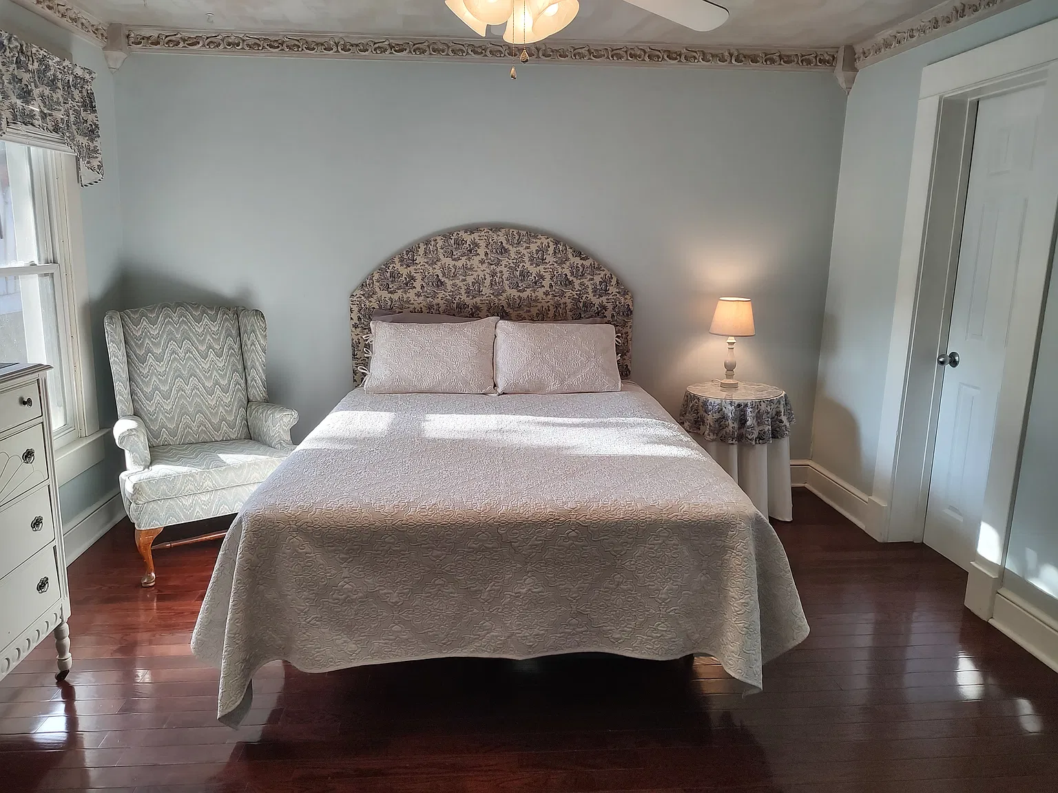 Master bedroom