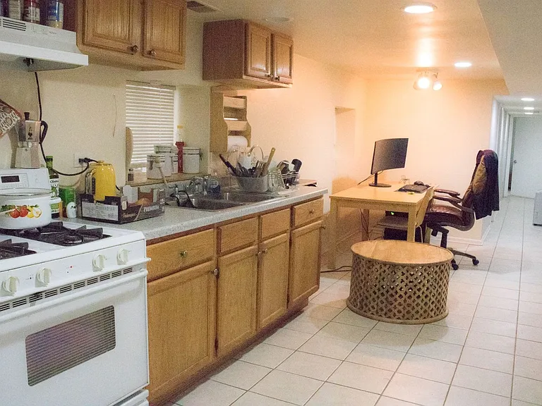 6310 W Warwick Ave #G — Photo 5