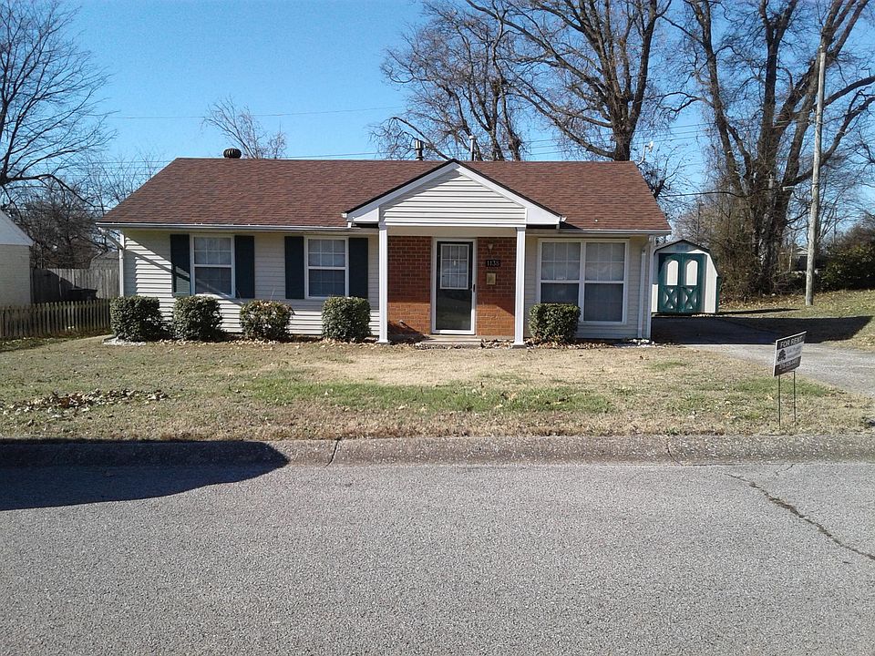 Cute home at end of cul-de-sac. 3 bedroom, 1 bath, all new ceramic. Storage Shed in bath yard.