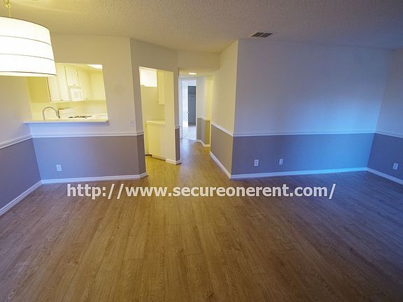 3rd image of 27 McAfee Ct