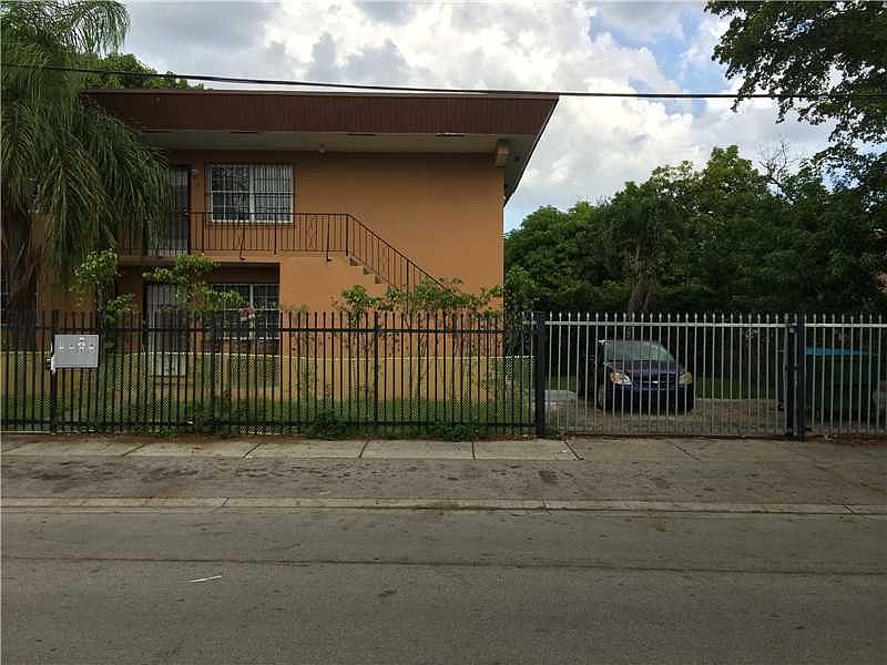 2nd image of 5975 NW 15th Ave