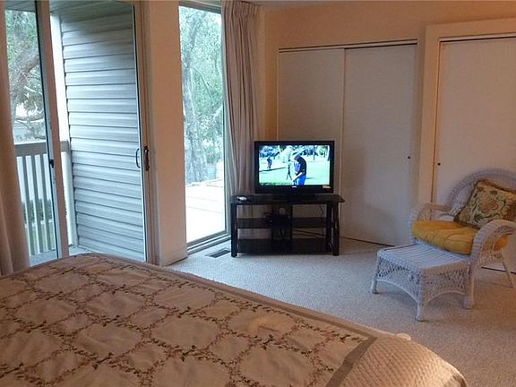 4th image of 1175 N Beachview Dr #212