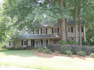 5086 Meadowcreek Dr, Atlanta, GA 30338