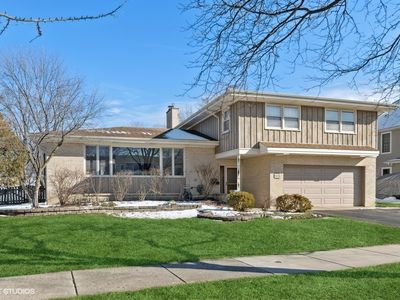 685 Castlewood Ln, Deerfield, IL, 60015