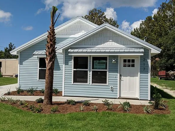 217 Magnolia Dr, Panama City Beach, FL 32413