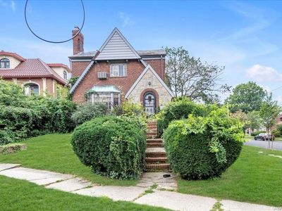 81-08 Kent Street, Jamaica, NY, 11432