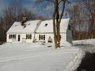 1360 Red Mill Rd, Rensselaer, NY 12144