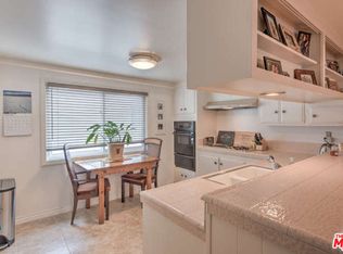 4313 W Sarah St #22, Burbank, CA 91505