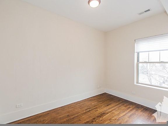 5th image of 1853 W Cornelia Ave #1849-2