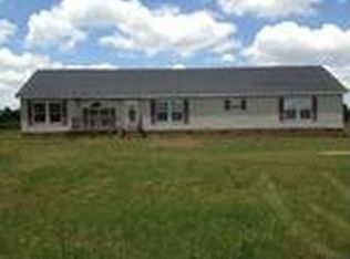 828 Share Cake Rd, Clinton, NC 28328