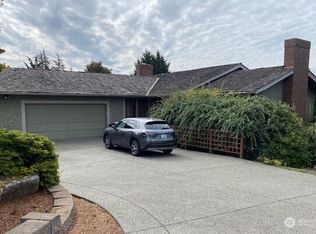 8811 NE 15th Pl, Bellevue, WA