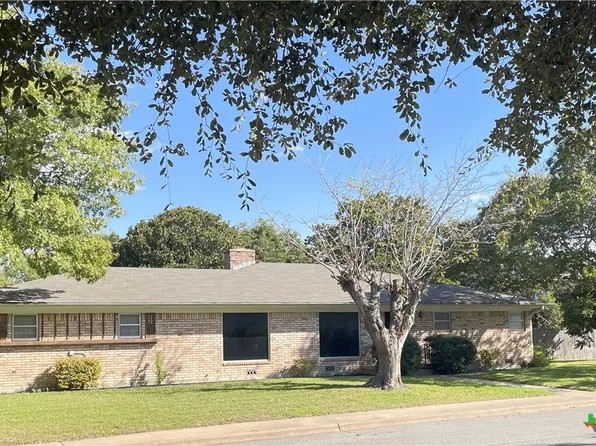 2000 Dell Dr, Killeen, TX 76541