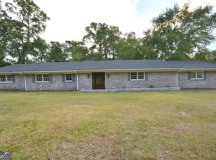 859 Silver Rd, East Dublin, GA 31027